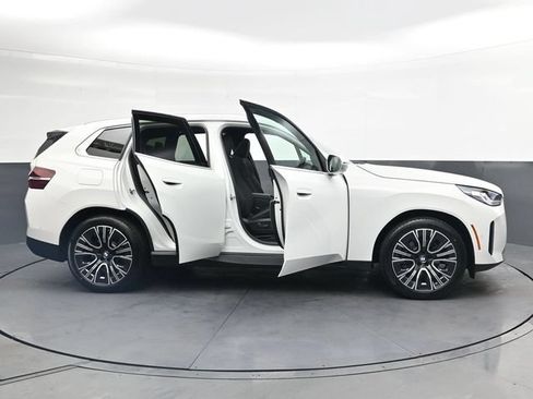 New 2026 BMW X3 xDrive30i w/ Convenience Package AWD/4WD image 44