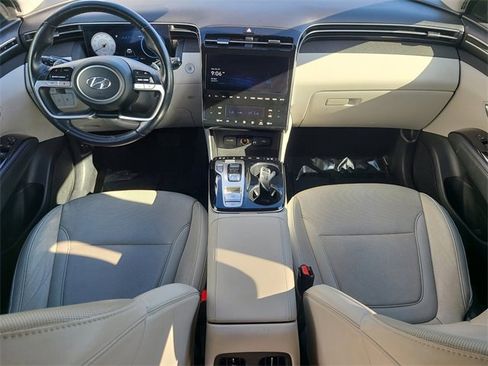 Used 2024 Hyundai Tucson Limited image 16