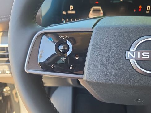 New 2026 Nissan Murano Platinum image 17