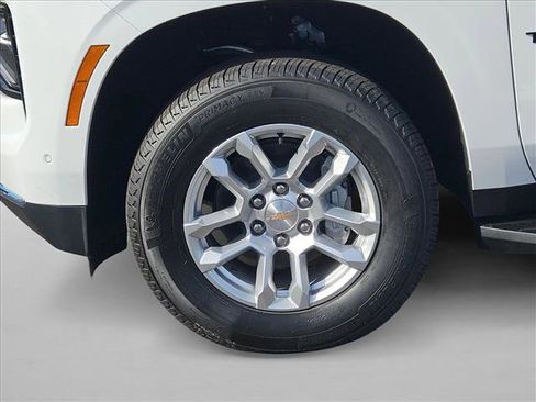 New 2026 Chevrolet Tahoe LS w/ LPO, Dark Essentials Package image 10