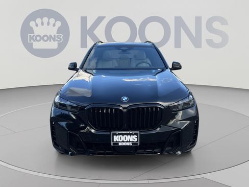 Used 2024 BMW X5 xDrive40i w/ M Sport Package AWD/4WD image 11