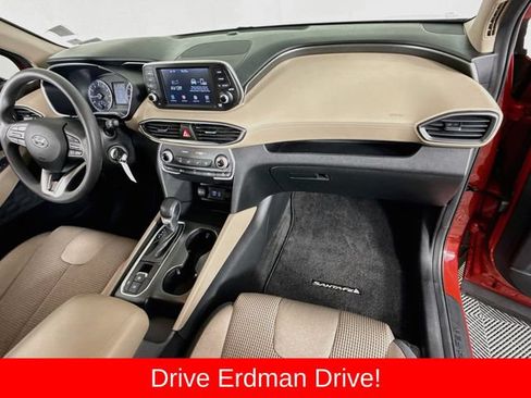 Used 2020 Hyundai Santa Fe SE FWD image 25