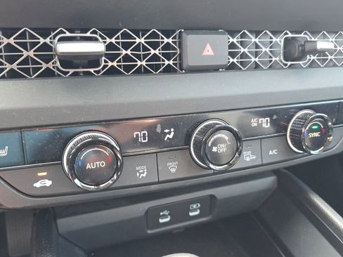 Used 2023 Honda Accord EX image 19