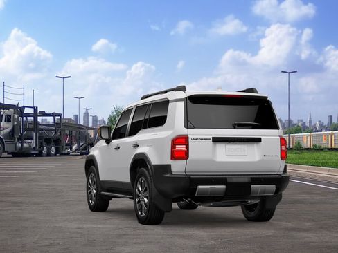 New 2026 Toyota Land Cruiser image 7