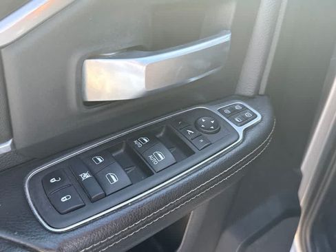 Used 2024 RAM 2500 Big Horn AWD/4WD image 11