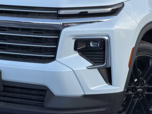 New 2026 Chevrolet Traverse LT w/ Driver Confidence Package FWD image 9
