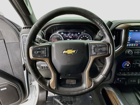 Used 2021 Chevrolet Silverado 3500 High Country w/ Z71 Off-Road Package AWD/4WD image 11