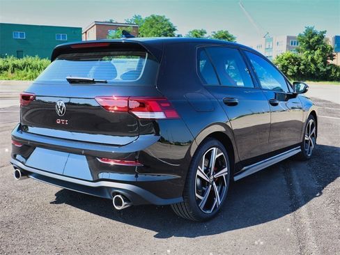 New 2025 Volkswagen GTI SE image 5