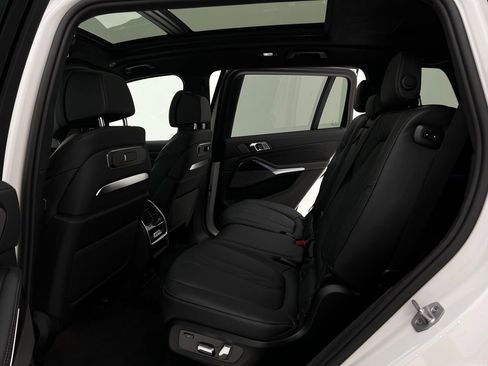 New 2026 BMW X7 M60i w/ Executive Package image 11