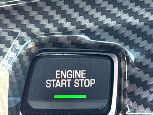 Used 2019 Chevrolet Camaro LS RWD image 6