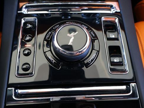 Used 2022 Rolls-Royce Ghost image 28