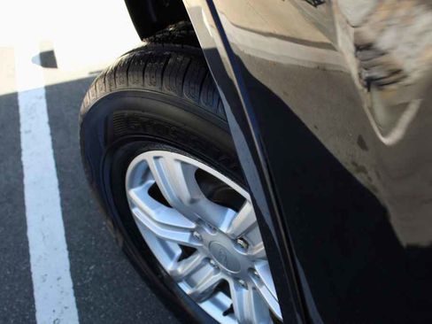 Used 2021 Ford Ranger XLT w/ FX4 Off-Road Package AWD/4WD image 29
