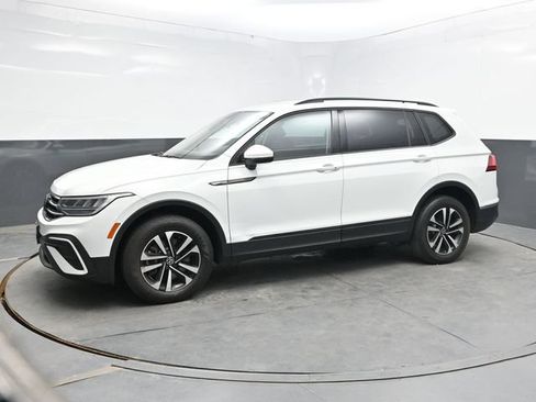 Used 2022 Volkswagen Tiguan S AWD/4WD image 3