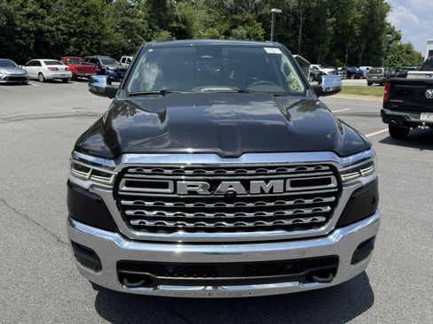 Used 2025 RAM 1500 Limited AWD/4WD image 2