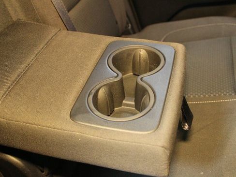 Used 2020 GMC Acadia SLE w/ GMC Pro Grade Package image 15