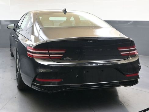 New 2026 Genesis G80 3.5T Prestige image 4