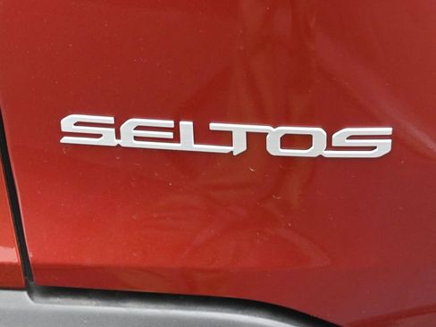 New 2026 Kia Seltos SX w/ SX Sunroof Package AWD/4WD image 11