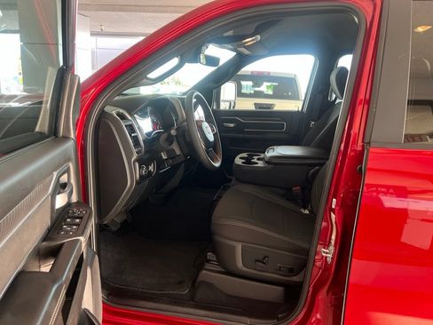 Used 2026 RAM 2500 Big Horn AWD/4WD image 28