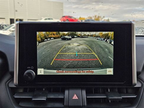 Certified 2025 Toyota RAV4 LE image 18