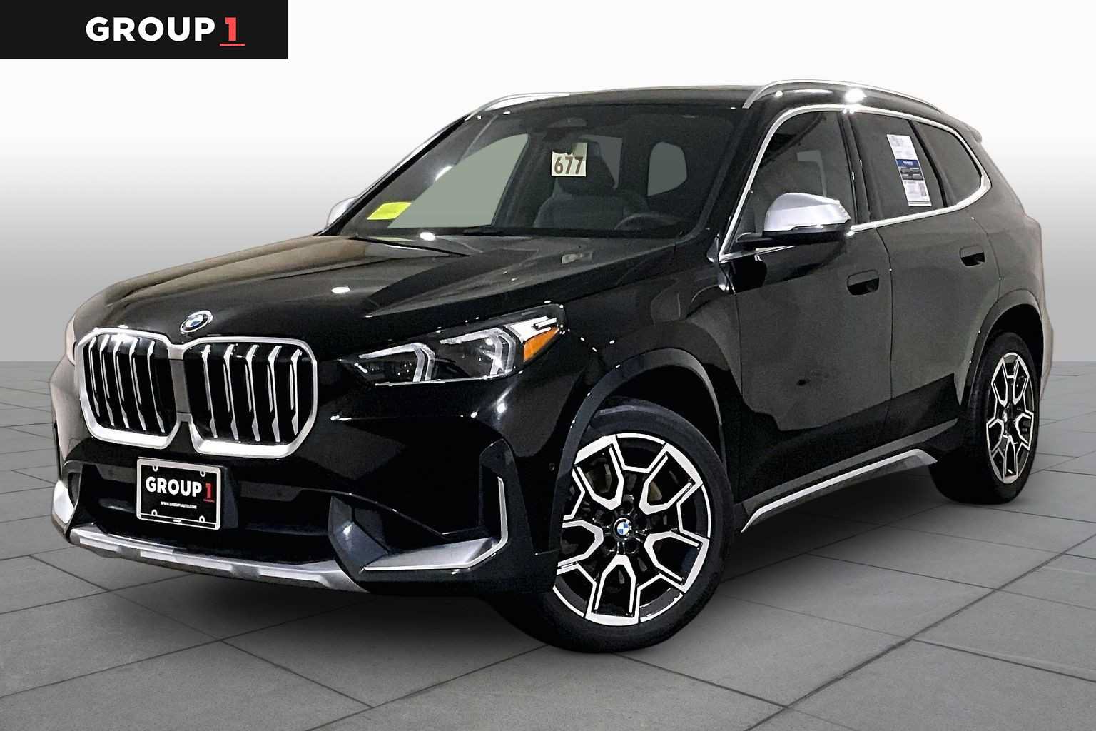 Used 2023 BMW X1 xDrive28i w/ Convenience Package AWD/4WD image 1