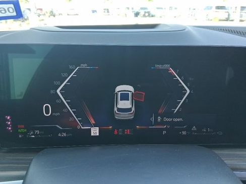 Used 2026 BMW X5 xDrive50e w/ M Sport Package AWD/4WD image 7