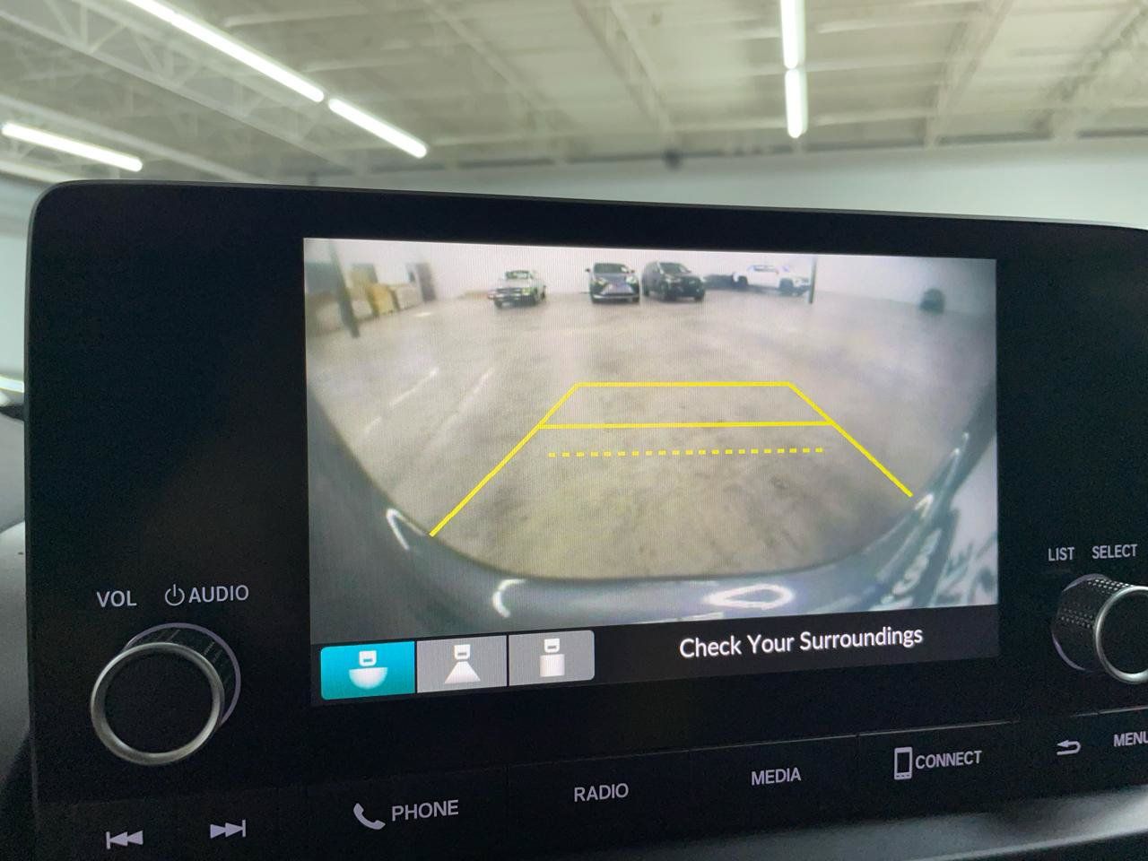 Used 2023 Honda Pilot LX image 23