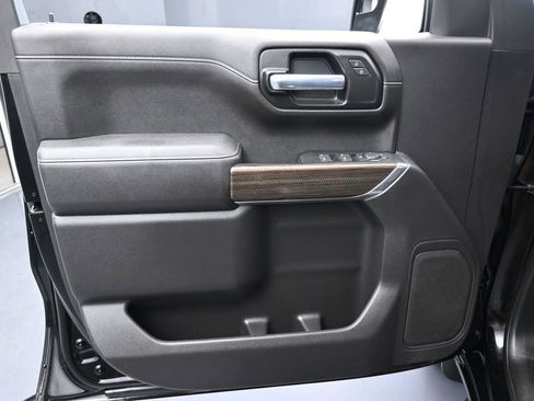 Used 2021 Chevrolet Silverado 1500 RST RWD image 12