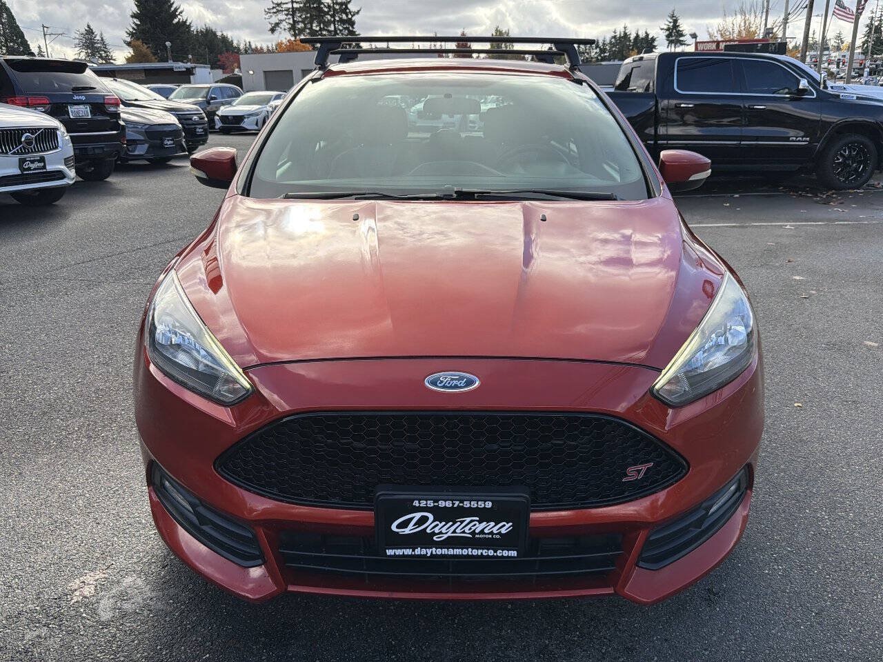 Used 2018 Ford Focus ST FWD image 12