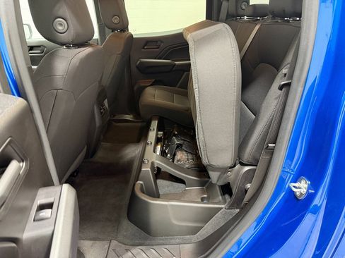 Used 2023 Chevrolet Colorado Trail Boss w/ Advanced Trailering Package image 39