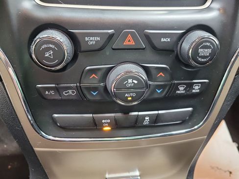 Used 2014 Jeep Grand Cherokee Laredo w/ Quick Order Package 23E image 39