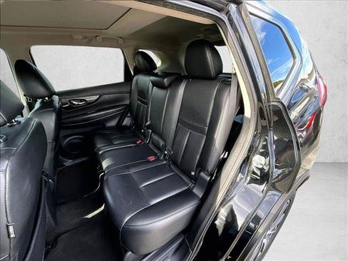 Used 2019 Nissan Rogue SL w/ Premium Package FWD image 28