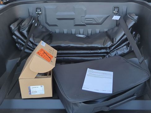 New 2026 GMC Hummer EV SUV image 29