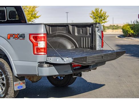Used 2019 Ford F150 XLT w/ Equipment Group 302A Luxury AWD/4WD image 10