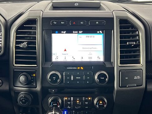 Used 2018 Ford F150 Raptor w/ Equipment Group 802A Luxury image 32