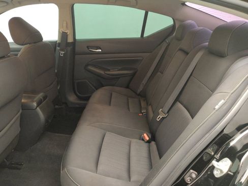 Used 2020 Nissan Altima 2.5 S FWD image 18