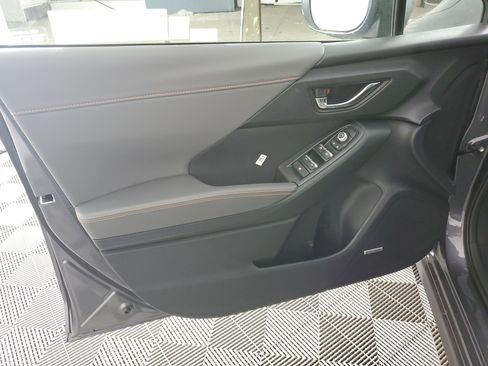 New 2025 Subaru Crosstrek 2.5i Limited w/ Crosstrek Mirror Package image 28