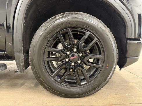 Used 2024 GMC Sierra 1500 Elevation w/ LPO, Elevation Black Package RWD image 27