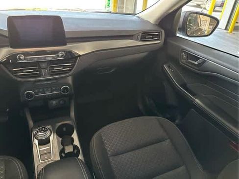 New 2025 Ford Escape Active w/ Cold Weather Package image 10