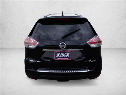 Used 2016 Nissan Rogue SV AWD/4WD image 3