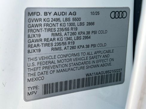 Used 2025 Audi Q5 Premium w/ Convenience Package image 62