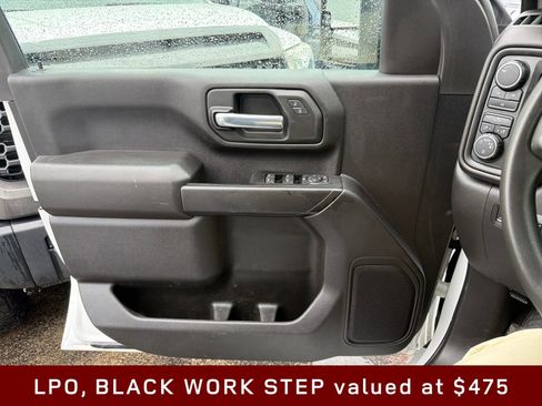 Used 2022 Chevrolet Silverado 2500 Custom w/ Custom Convenience Package AWD/4WD image 5