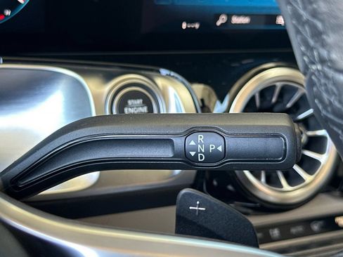 Certified 2023 Mercedes-Benz GLB 250 4MATIC image 27