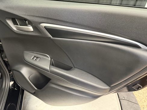 Used 2017 Honda Fit EX-L image 22