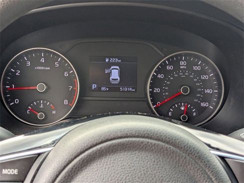 Used 2020 Kia Sportage LX image 18