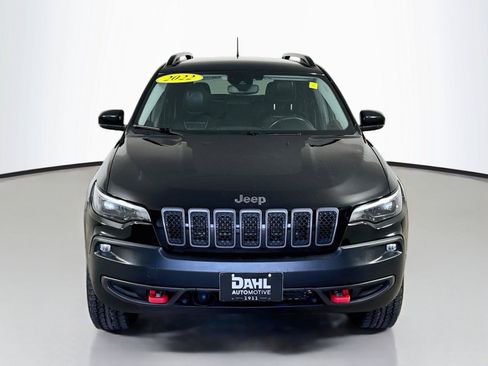 Used 2022 Jeep Cherokee Trailhawk AWD/4WD image 3