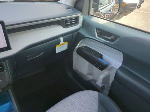 New 2026 Ford Maverick XLT w/ XLT Luxury Package image 17