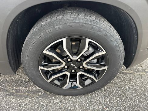 Used 2024 Chevrolet TrailBlazer ACTIV w/ Driver Confidence Package FWD image 11