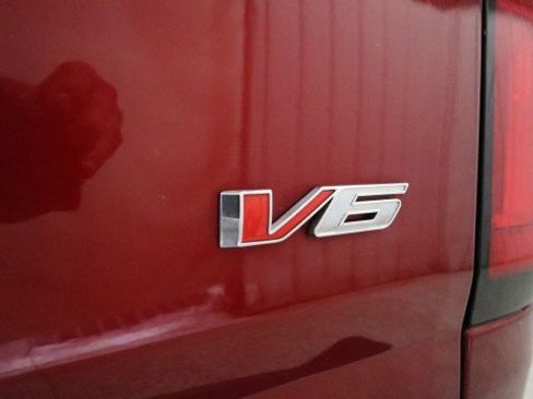 Used 2022 Chevrolet Colorado W/T w/ Custom Special Edition image 23