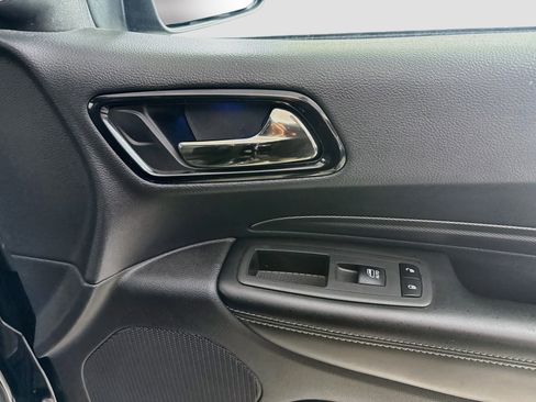 Used 2022 Dodge Durango GT RWD image 31