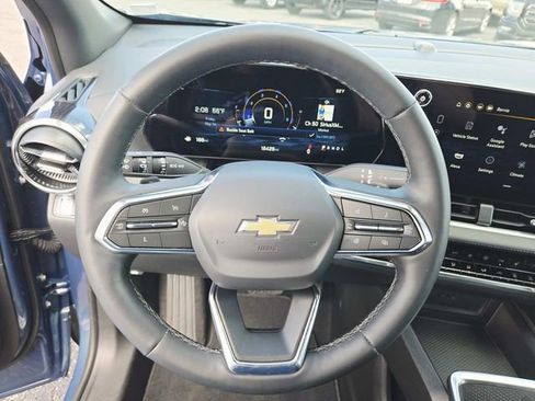 Certified 2025 Chevrolet Equinox LT w/ Convenience Package II FWD image 15